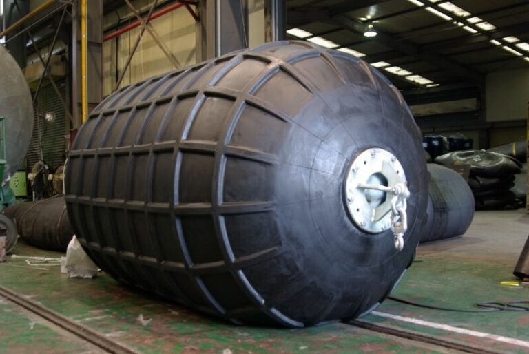 Pneumatic Floating Rubber Fenders • Denialink